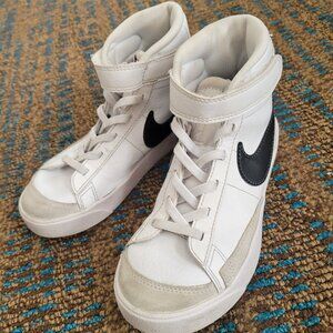 Nike 13c Blazers Mid 77
